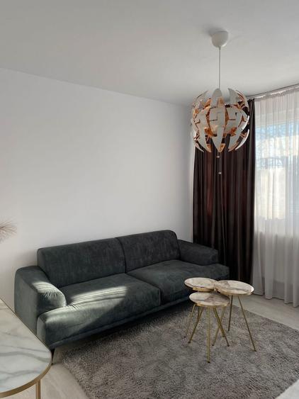 Apartament cu 2 camere decomandat, mobilat în Eroii Revoluției