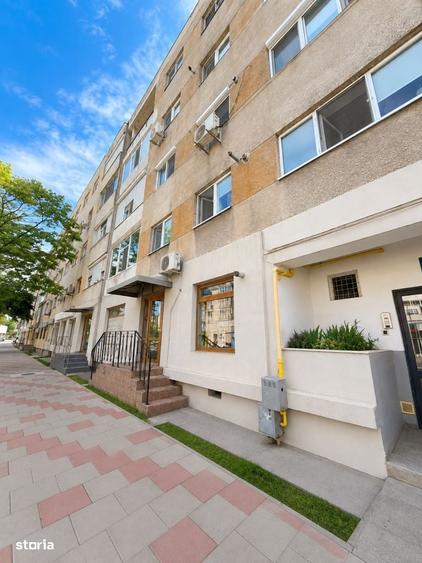 Apartament cu 3 camere decomandat în City Park Mall