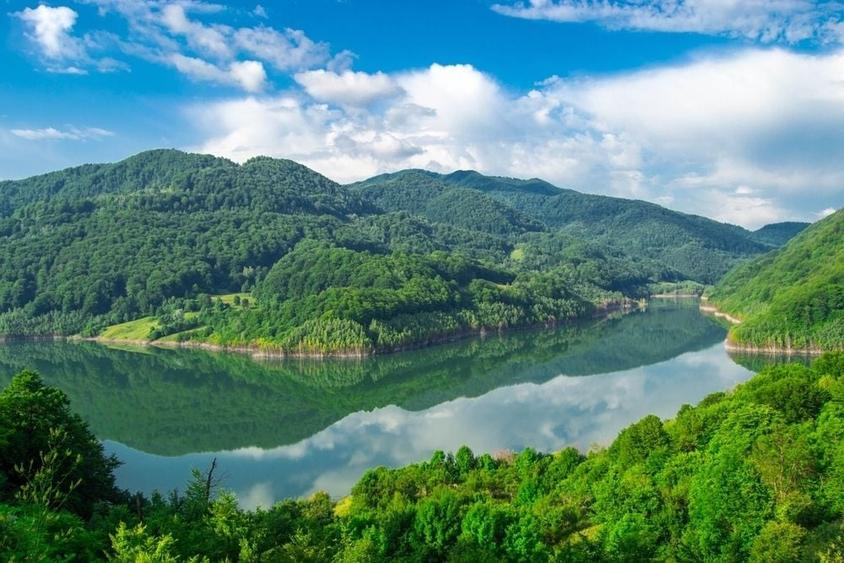Teren de 700 mp, în Gura Siriului
