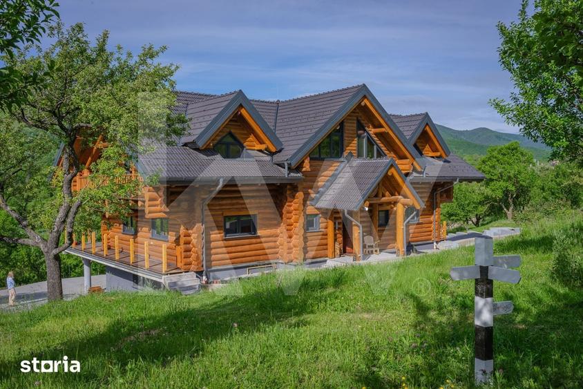 Casă cu 6 camere cu Teren 5683 Mp în Sadu