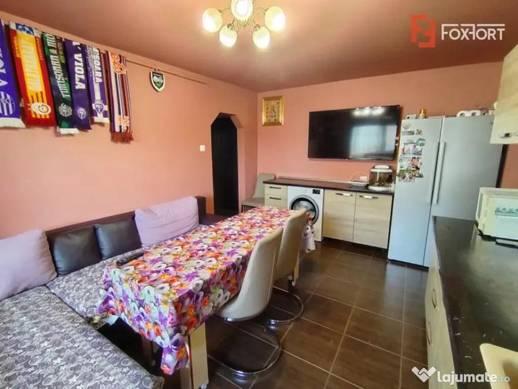 Apartament cu 4 camere în Soarelui
