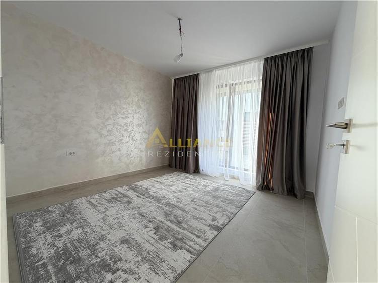 Casă individuală cu 5 camere cu Teren 250 Mp în Berceni