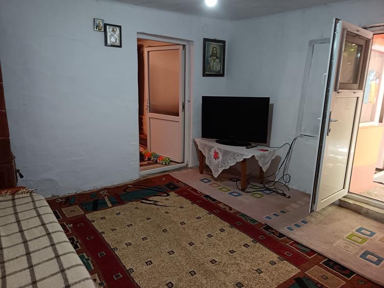 Casă individuală cu 5 camere cu Teren 370 Mp în Lumina