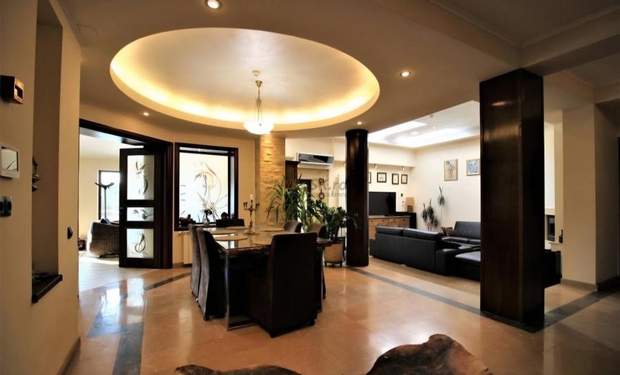 Casă individuală cu 10 camere cu Piscina în Buftea