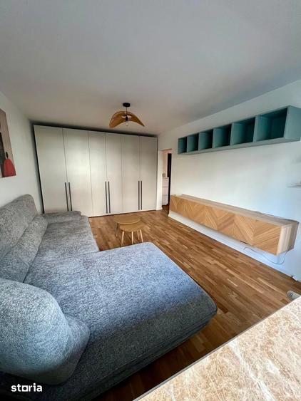 Turda 2 camere renovat cu balcon si prox. metrou - 2