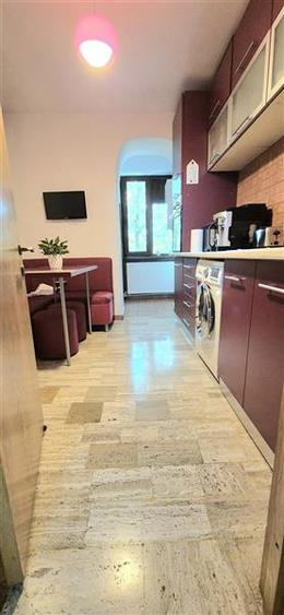 Apartament 2 Camere, Decomandat, Zona Centrala - 9