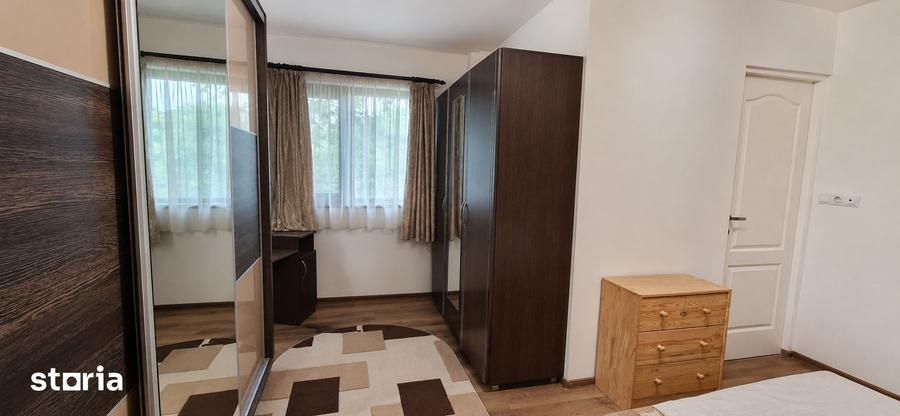 Casă cu 4 camere cu Teren 500 Mp în Bucium