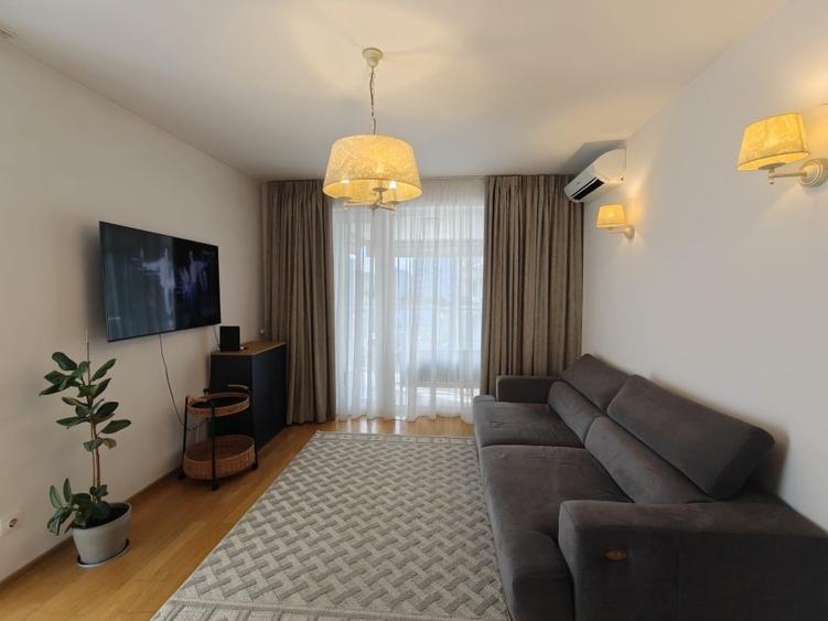 Apartament cu 2 camere semidecomandat, mobilat în Doamna Ghica