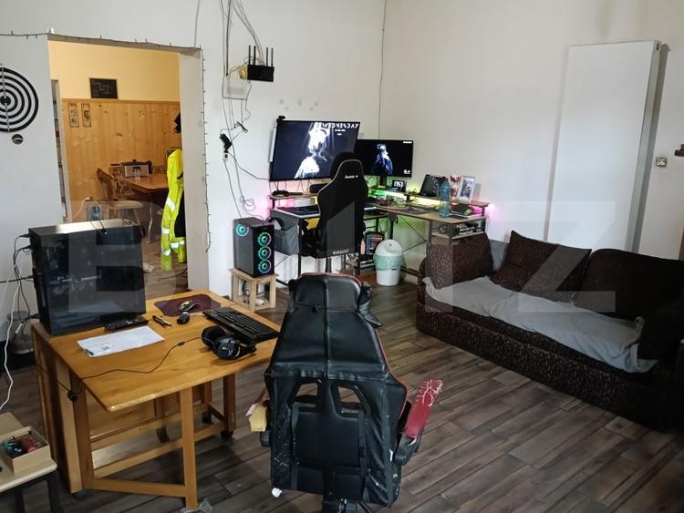 Casă individuală cu 10 camere cu Canalizare în Sighișoara