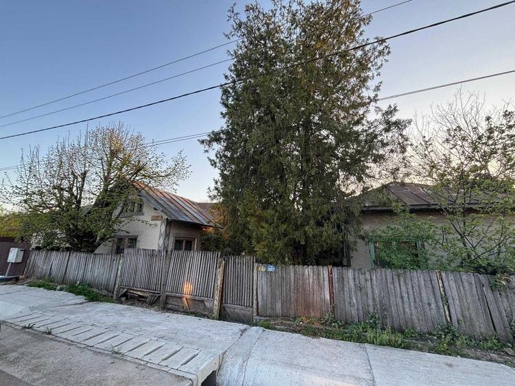 Casă cu 2 camere în Coada Izvorului