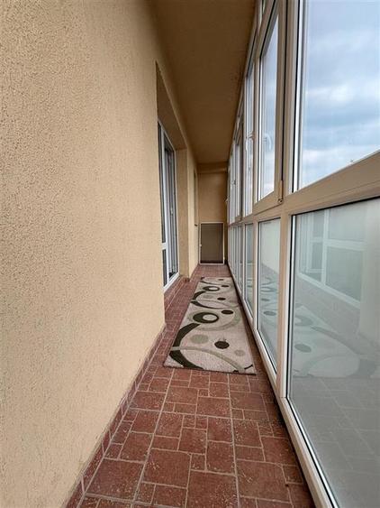 Apartament cu 2 camere decomandat în Valea Adâncă