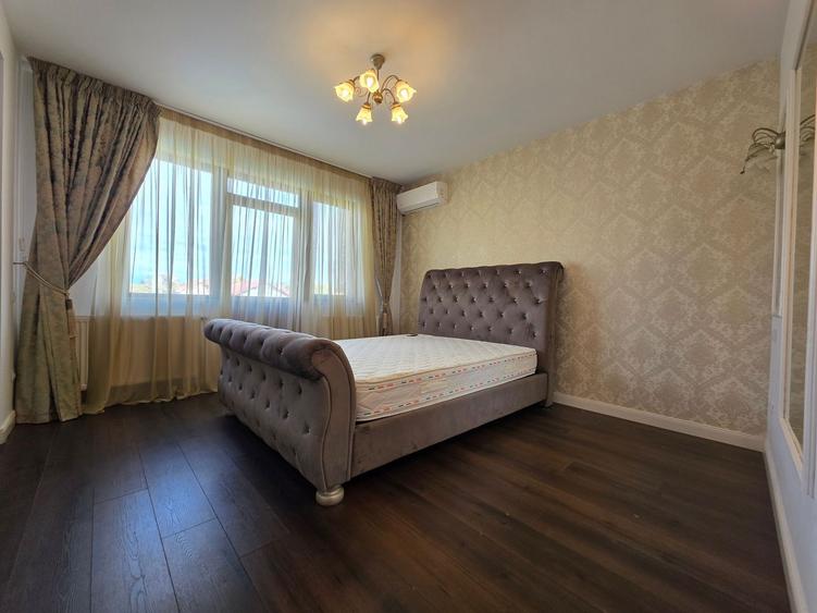 Casă individuală cu 7 camere cu Piscina în Central
