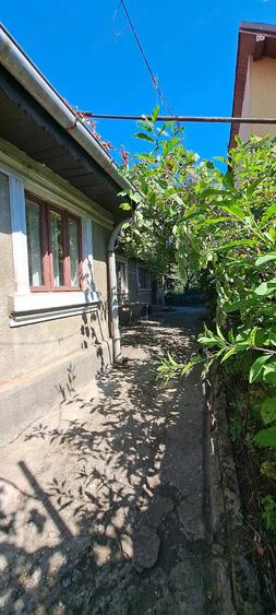 Casă cu 3 camere cu Teren 258 Mp în Central
