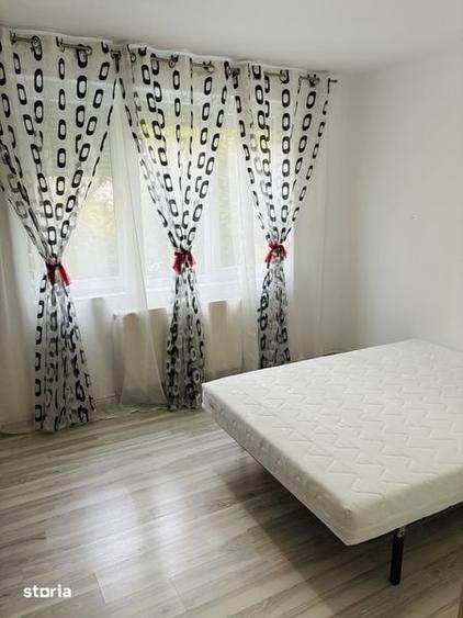 Apartament cu 3 camere în Republicii