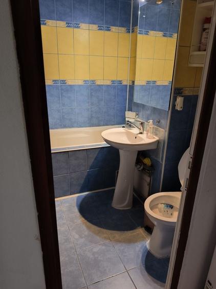 Apartament cu 2 camere decomandat în 9 Mai