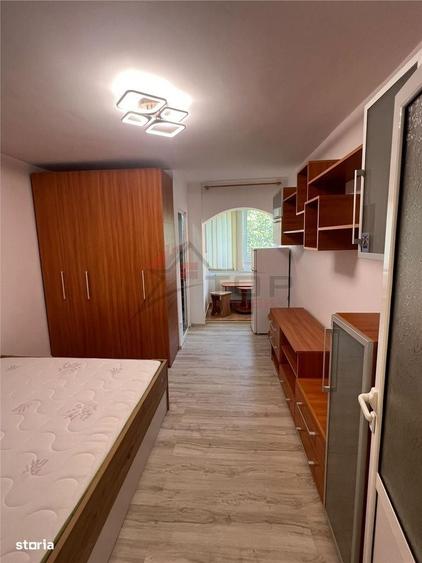 Vanzare garsoniera Nicolina renovata complet - bloc din 1980 - 2