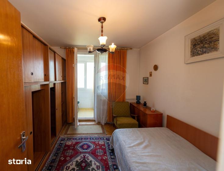 Apartament cu 3 camere, mobilat în Titan