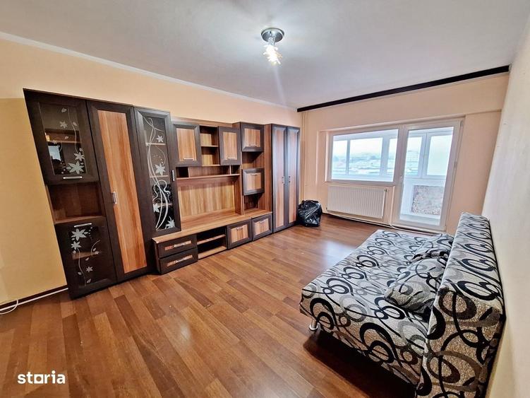 Apartament cu 2 camere decomandat, mobilat în Central
