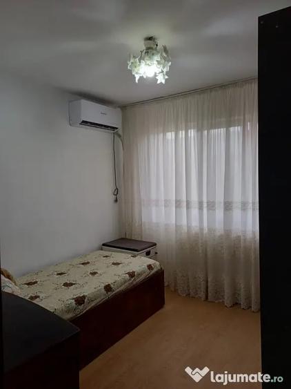 Apartament cu 2 camere nedecomandat în Central