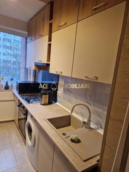 Apartament cu 3 camere decomandat, mobilat în Unirii — fotografia 1
