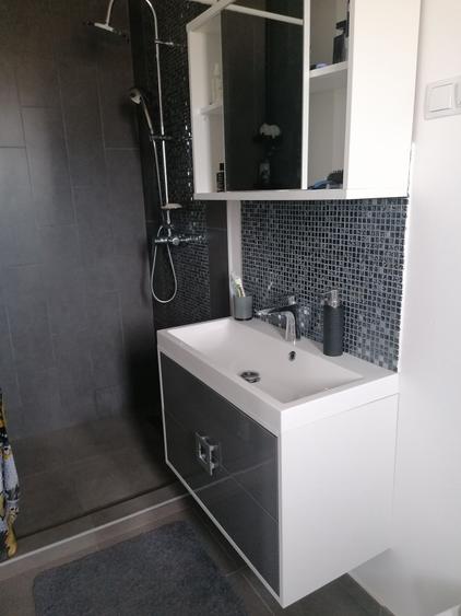 Casă cu 4 camere în Hideaga