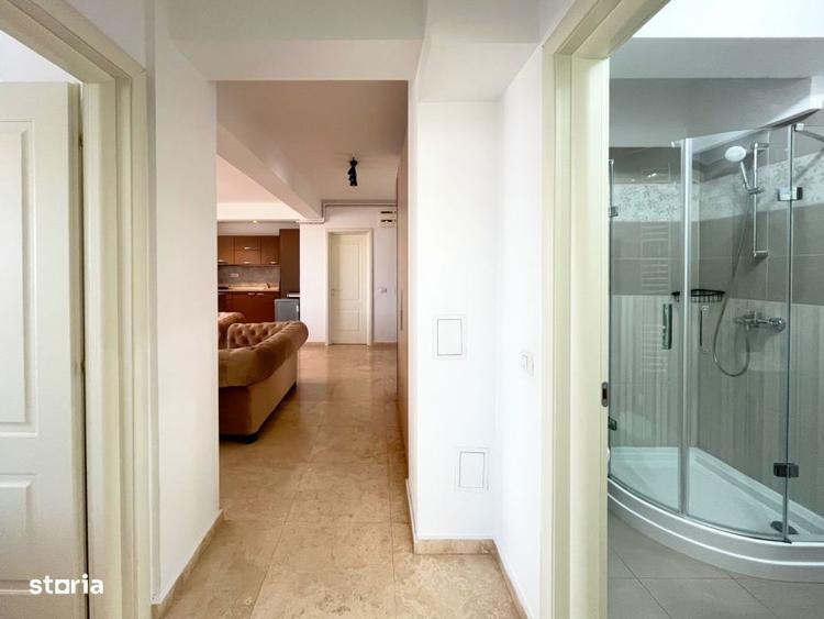 Apartament cu 3 camere, mobilat în Palazu Mare