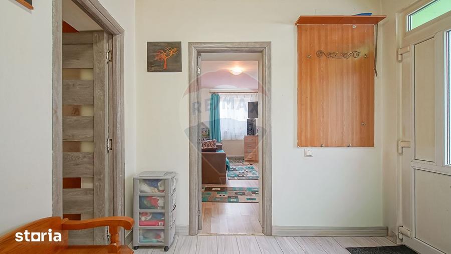 Casă cu 3 camere cu Teren 302 Mp în Bartolomeu