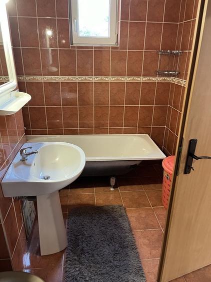 Casă cu 3 camere cu Teren 200 Mp în Iris