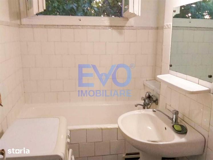 Apartament cu 2 camere semidecomandat în Tătărași