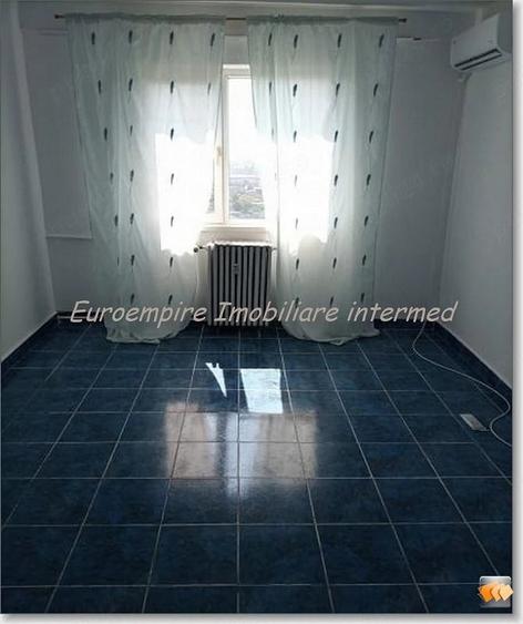 Garsoniera de vanzare zona Far - 7