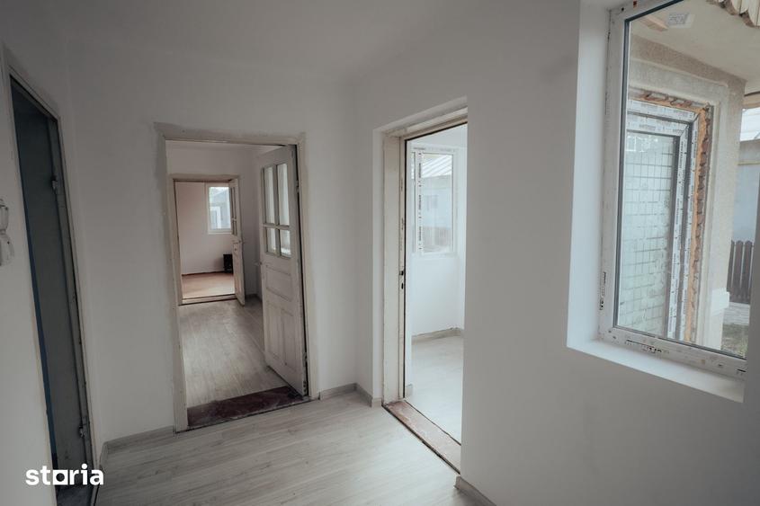 Casă cu 4 camere cu Teren 1260 Mp în Valea Râmnicului