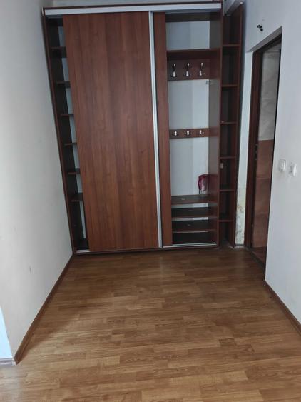 Casă cu 4 camere cu Teren 230 Mp în Drumul Carului