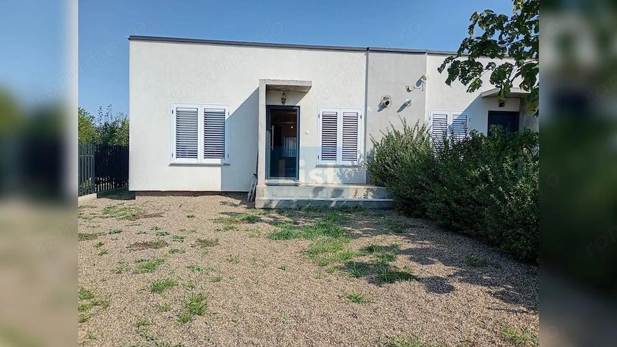 Casă cu Teren 415 Mp în Schela