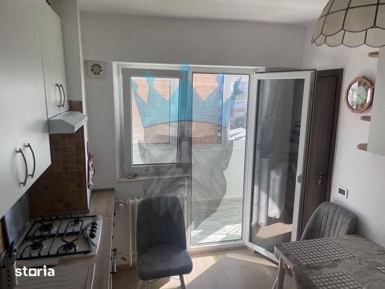 Apartament cu 3 camere în Aviatorilor