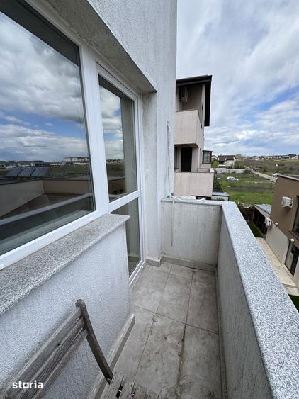 Apartament cu 3 camere în Est