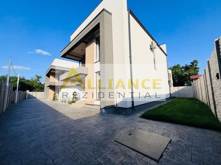 Casă individuală cu 5 camere cu Canalizare în Berceni