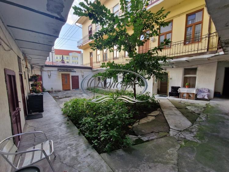 Apartament cu 2 camere semidecomandat, mobilat în Central