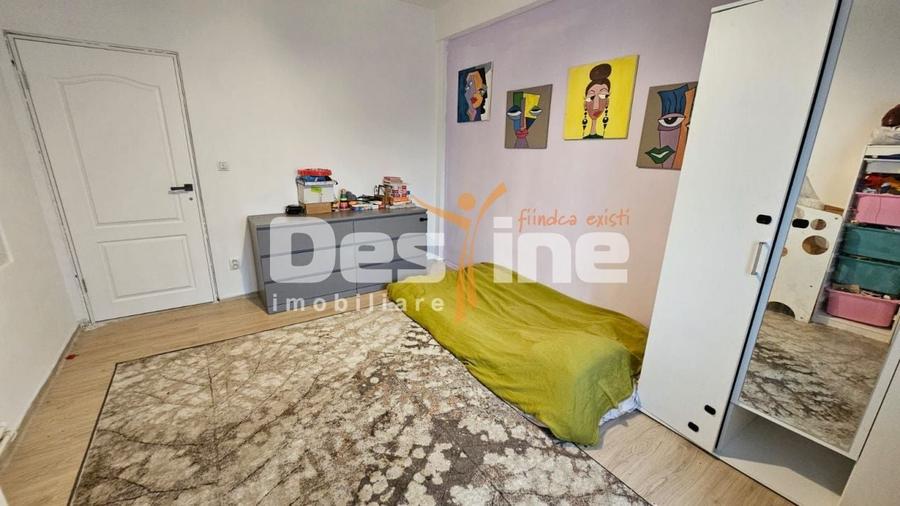 Apartament cu 3 camere nedecomandat, mobilat în Giulești Sârbi