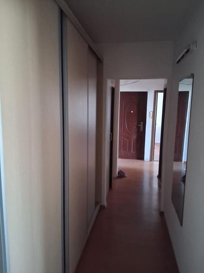 Apartament cu 3 camere decomandat în Exercițiu