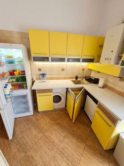 Apartament cu 4 camere circular, mobilat în Primăverii