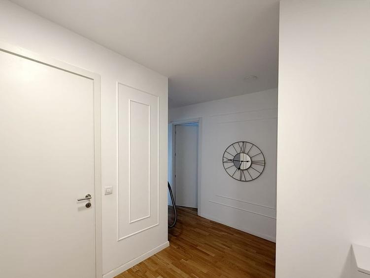 Apartament cu 3 camere decomandat în Domenii