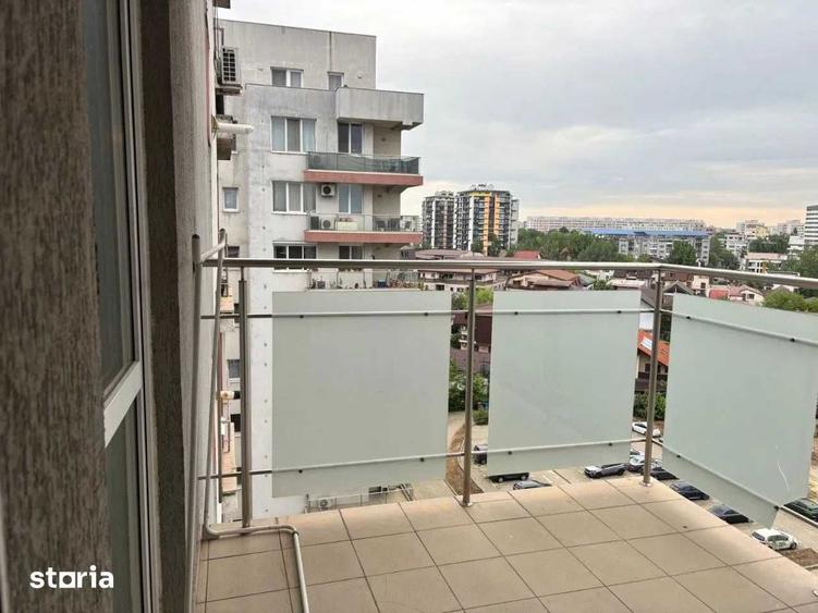 Apartament cu 2 camere decomandat în Titan