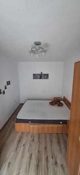 Apartament cu 2 camere semidecomandat în Exterior Vest