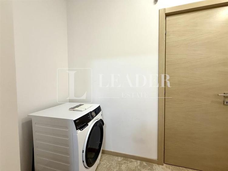 Apartament cu 3 camere decomandat, mobilat în Universitate