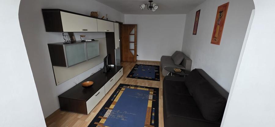 Apartament cu 2 camere decomandat în Faleza Nord
