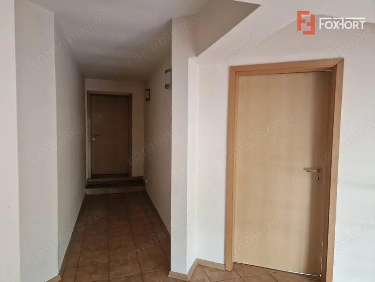 Spațiu comercial, de 603 mp, în Mehala