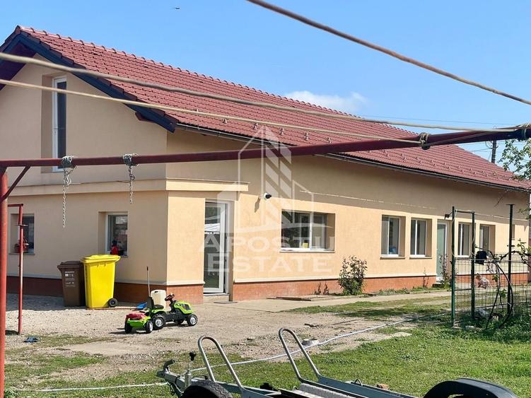 Casă individuală cu 4 camere cu Canalizare în Gai