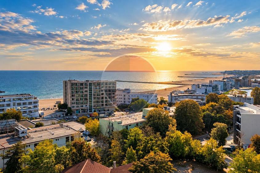 Hotel/Pensiune, de 1,600 mp, în Central