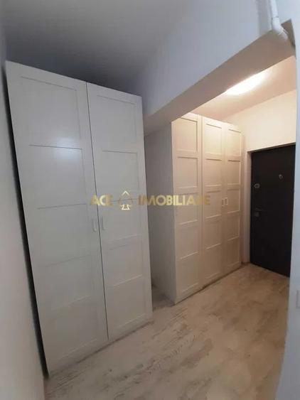 Apartament cu 2 camere decomandat, mobilat în Păcii