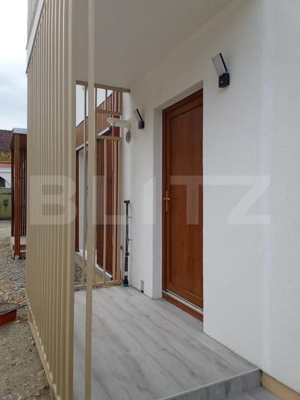 Apartament cu 3 camere decomandat în Râșnov